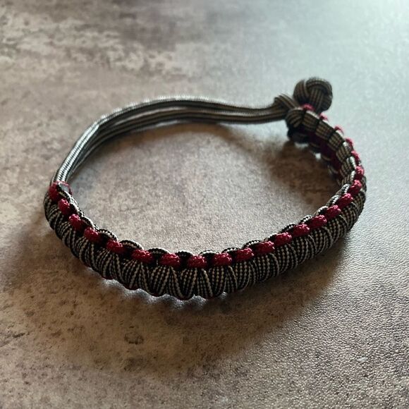 Paracord Bracelet NEW Unisex Maroon Silver Black Handmade USA - Picture 8 of 9